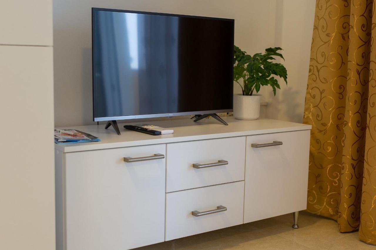 Apartmani Mara Matic Malinska Eksteriør bilde